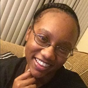 Meet your Posher, Johnetta